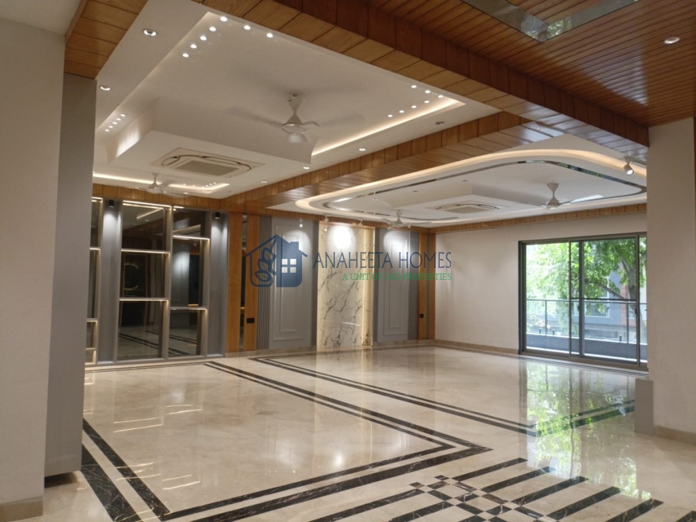 4 BHK Luxury Builder Floor for Sale in Greenwood City Gurgaon